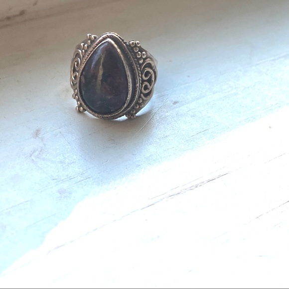 gifted - Picture 4 of 11